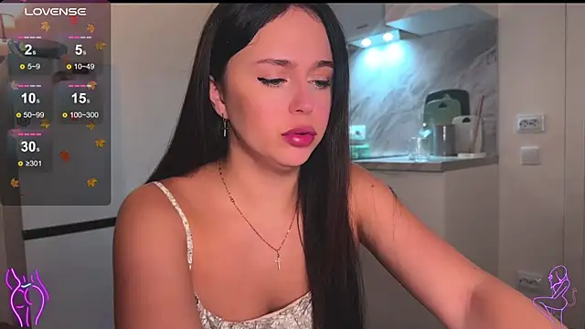 Snapshot of Megan_Nilson chatting on 01/14/25, 01:36 Megan Nilson online show from 01/14/25, 01:36