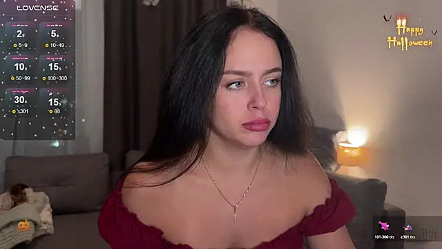 Snapshot of Megan_Nilson chatting on 11/05/25, 07:58 Megan Nilson online show from 11/05/25, 07:58