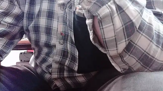 Snapshot of HaraldGermany chatting on 12/18/24, 06:03 HaraldGermany online show from 12/18/24, 06:03