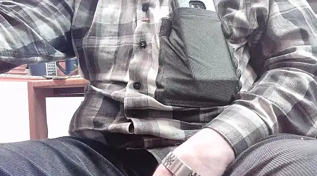 Snapshot of HaraldGermany chatting on 12/23/24, 05:11 HaraldGermany online show from 12/23/24, 05:11