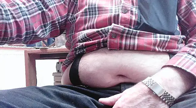 Snapshot of HaraldGermany chatting on 12/30/24, 05:23 HaraldGermany online show from 12/30/24, 05:23