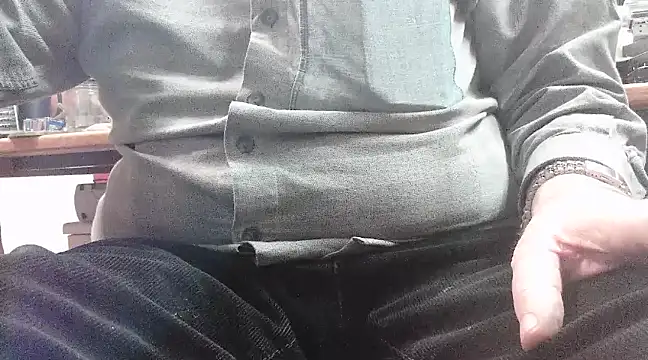 Snapshot of HaraldGermany chatting on 01/25/25, 06:46 HaraldGermany online show from 01/25/25, 06:46