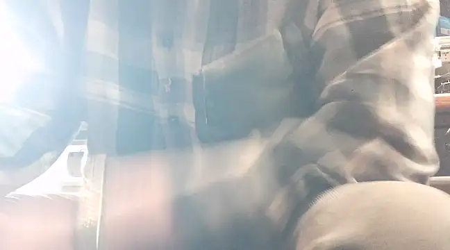 Snapshot of HaraldGermany chatting on 03/22/25, 03:20 HaraldGermany online show from 03/22/25, 03:20