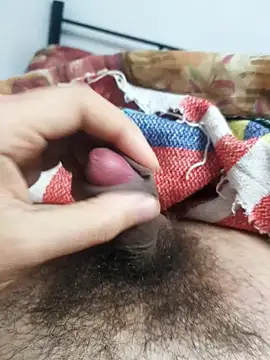 Snapshot of Ummfuss1 chatting on 02/07/25, 12:50 Ummfuss1 online show from 02/07/25, 12:50