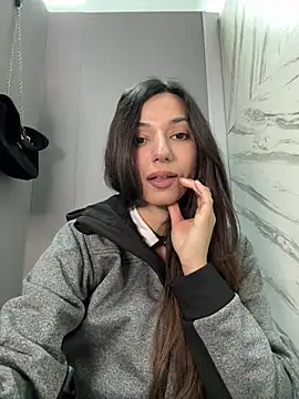  MiaQueen  online show from 04/30/26, 10:25