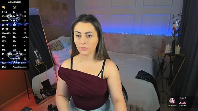 KylieMellow online show from 07/05/26, 05:36