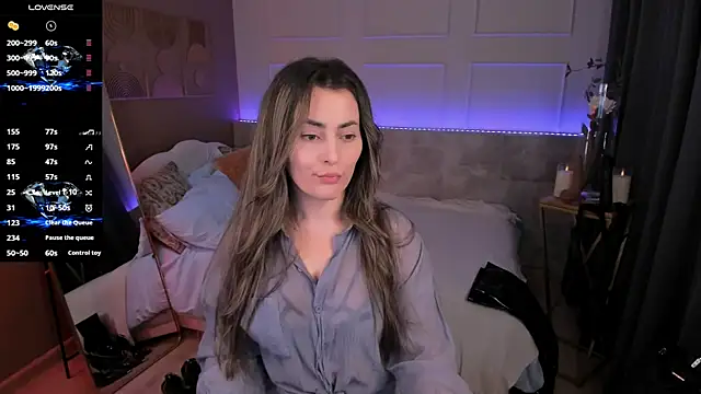 KylieMellow online show from 07/13/26, 05:32
