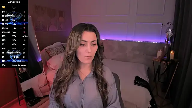 KylieMellow online show from 07/14/26, 05:45