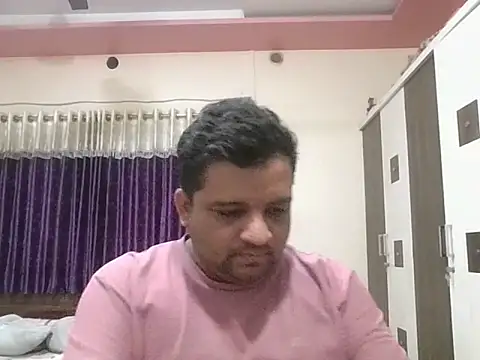 Snapshot of dhruv_love chatting on 06/29/26, 01:11 dhruv love online show from 06/29/26, 01:11