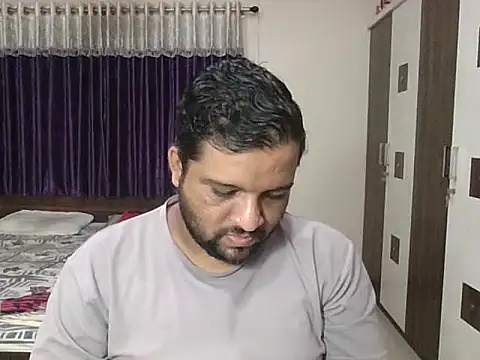Snapshot of dhruv_love chatting on 07/22/26, 12:41 dhruv love online show from 07/22/26, 12:41