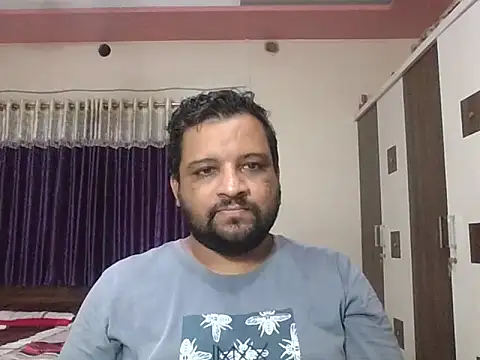 Snapshot of dhruv_love chatting on 07/31/26, 08:25 dhruv love online show from 07/31/26, 08:25