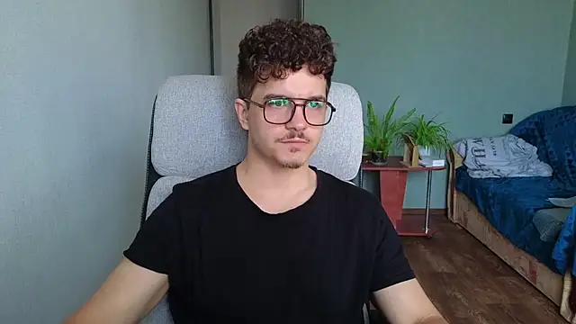 Remy Miles online show from 10/28/25, 07:12