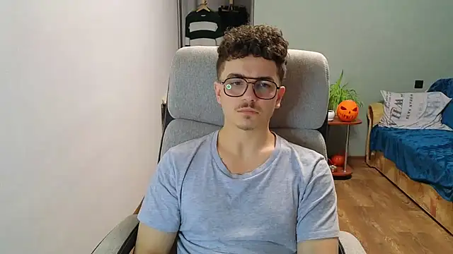 Remy Miles online show from 11/27/25, 02:08