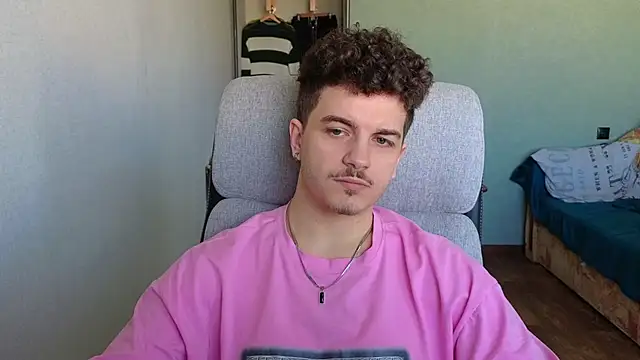 Remy Miles online show from 03/05/26, 08:32