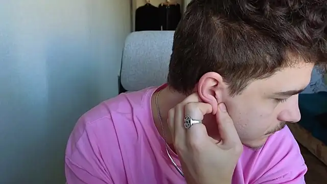 Snapshot of Remy_Miles chatting on 03/13/26, 05:25 Remy Miles online show from 03/13/26, 05:25