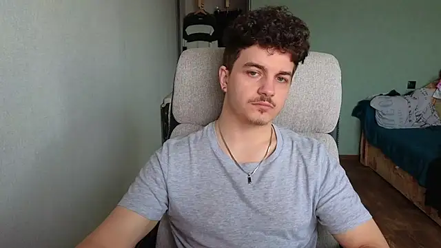 Snapshot of Remy_Miles chatting on 03/17/26, 05:22 Remy Miles online show from 03/17/26, 05:22