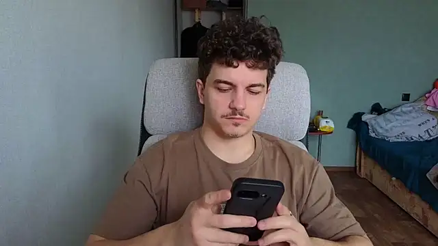 Snapshot of Remy_Miles chatting on 03/24/26, 05:45 Remy Miles online show from 03/24/26, 05:45