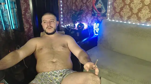 Snapshot of thor_master chatting on 10/28/25, 03:25 thor master online show from 10/28/25, 03:25