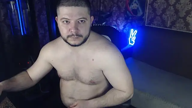 Snapshot of thor_master chatting on 04/01/26, 10:07 thor master online show from 04/01/26, 10:07