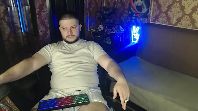 Snapshot of thor_master chatting on 04/14/26, 10:49 thor master online show from 04/14/26, 10:49