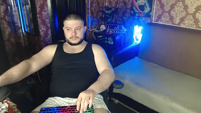 Snapshot of thor_master chatting on 04/15/26, 11:49 thor master online show from 04/15/26, 11:49