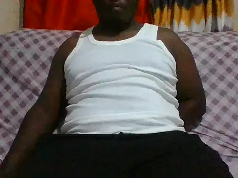 Snapshot of honeyswit chatting on 04/16/26, 08:20 honeyswit online show from 04/16/26, 08:20