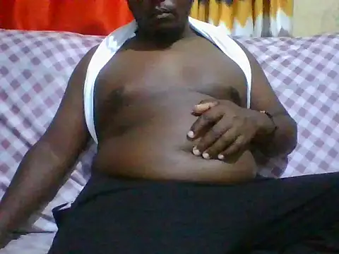Snapshot of honeyswit chatting on 04/16/26, 09:39 honeyswit online show from 04/16/26, 09:39