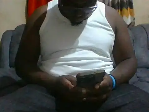 Snapshot of honeyswit chatting on 06/09/26, 09:59 honeyswit online show from 06/09/26, 09:59