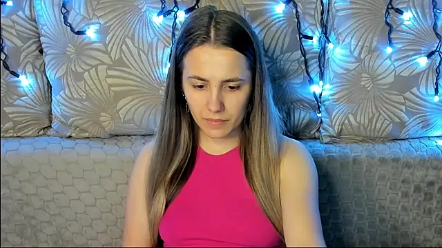 MaggieCake online show from 06/26/26, 01:32