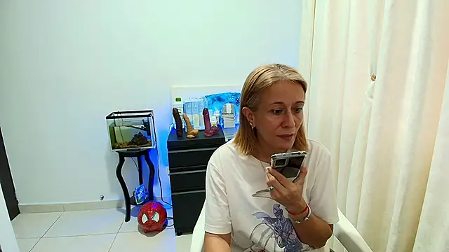 Naty Stone online show from 10/14/25, 10:32