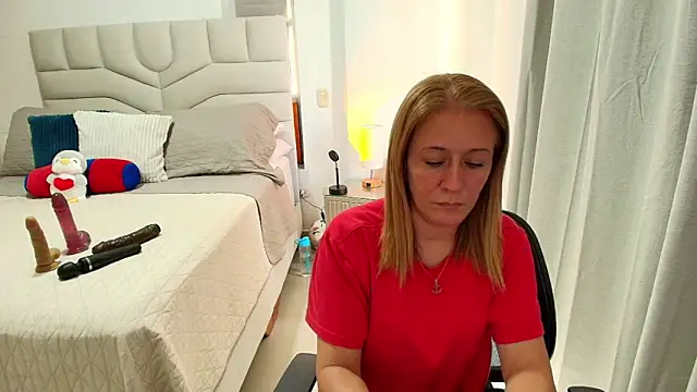 Naty Stone online show from 04/17/26, 09:29