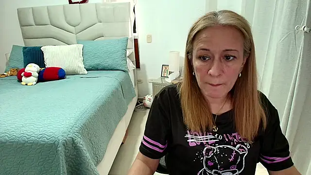 Snapshot of Naty_Stone chatting on 07/01/26, 08:41 Naty Stone online show from 07/01/26, 08:41