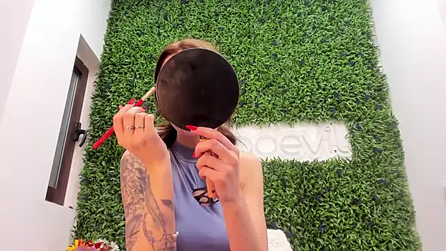 Snapshot of realhotfallingdevil chatting on 04/03/26, 05:05 realhotfallingdevil online show from 04/03/26, 05:05