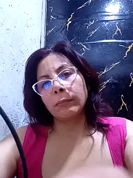 Anypink online show from 02/18/25, 10:14