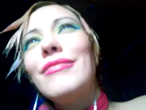 Snapshot of WildMissNiks chatting on 12/25/24, 02:45 WildMissNiks online show from 12/25/24, 02:45