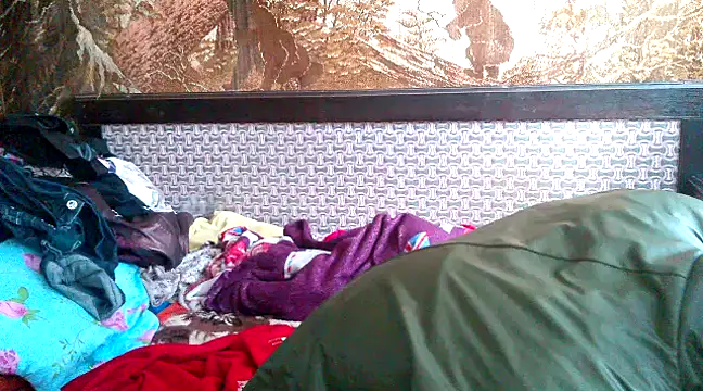 Snapshot of WildMissNiks chatting on 03/11/25, 12:06 WildMissNiks online show from 03/11/25, 12:06