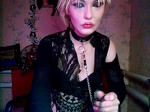 WildMissNiks online show from 11/02/25, 09:33