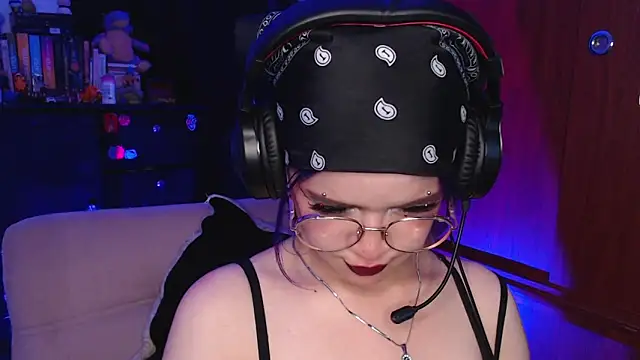 Raventh  online show from 10/11/25, 12:43