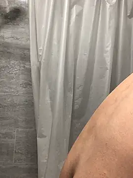 Snapshot of 69RIPsta69 chatting on 02/06/25, 06:29 69RIPsta69 online show from 02/06/25, 06:29