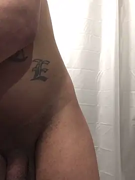 Snapshot of 69RIPsta69 chatting on 03/01/25, 10:13 69RIPsta69 online show from 03/01/25, 10:13