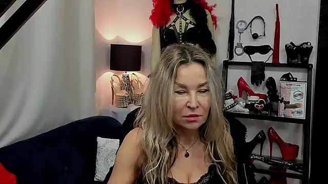 crystaLUX online show from 01/02/25, 07:12