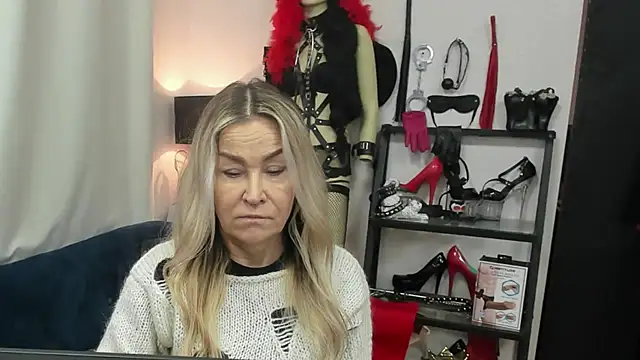 crystaLUX online show from 01/19/26, 05:33