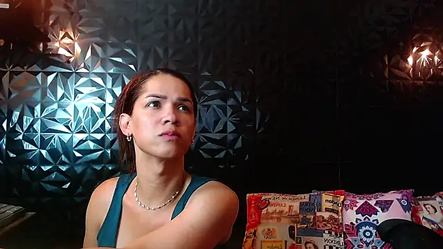 PINK  LOLA1 online show from 11/03/25, 11:37