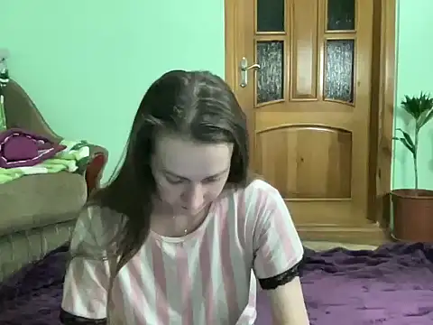 AngelTough20 online show from 10/06/25, 09:56