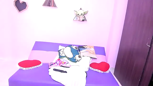 MATURE WHOR33 online show from 09/25/25, 11:47