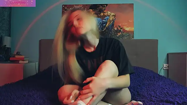 Linda Roxy online show from 02/04/25, 03:26