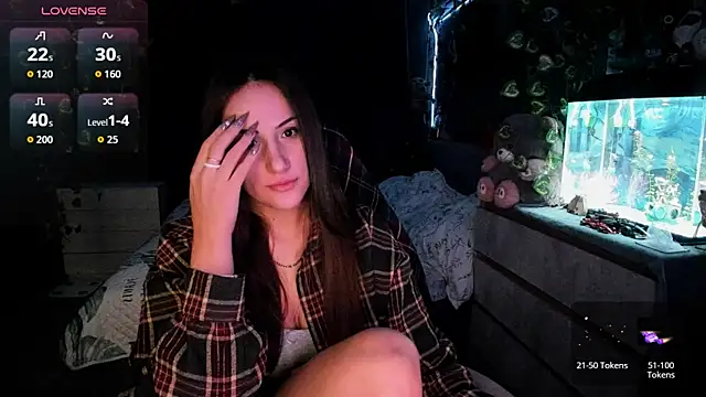 Selbi Paine online show from 12/04/25, 02:43