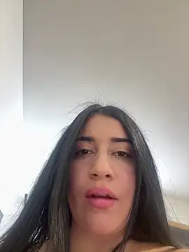 Snapshot of KallyMyller1 chatting on 03/19/26, 07:29 KallyMyller1 online show from 03/19/26, 07:29