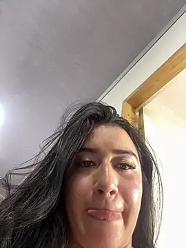 Snapshot of KallyMyller1 chatting on 03/25/26, 07:31 KallyMyller1 online show from 03/25/26, 07:31