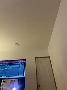 Snapshot of KallyMyller1 chatting on 04/10/26, 07:40 KallyMyller1 online show from 04/10/26, 07:40